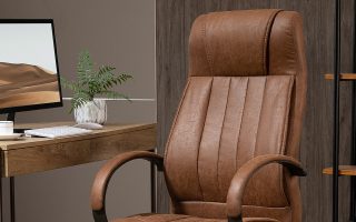silla ejecutiva elegante de color marrón