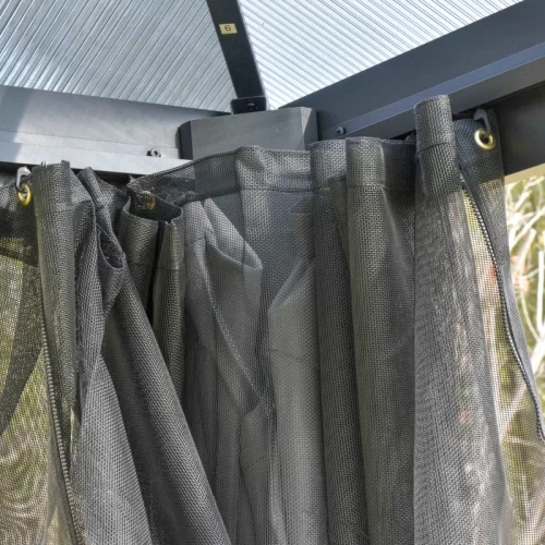 Cómo elegir un cenador de jardín - Imagen detallada de una mosquitera para cenador