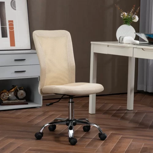 Respaldo de malla beige en un despacho minimalista