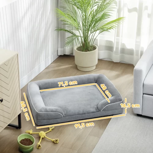 Cama sofá gris para perros con sus medidas de largo, ancho, alto y grosor del cojín.