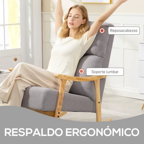 Mujer descansando en una mecedora gris con reposacabezas y apoyo lumbar